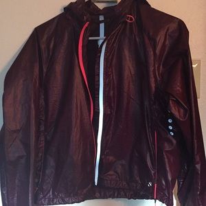 Brand new !!! Never worn them athletic jacket